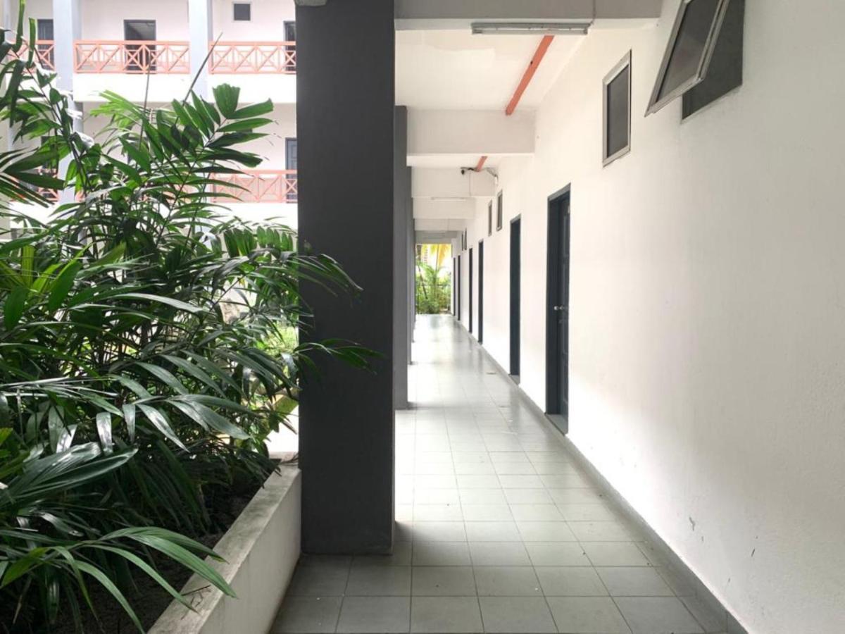 Super Oyo Capital O 90146 Alh Continental Resort Karak Εξωτερικό φωτογραφία